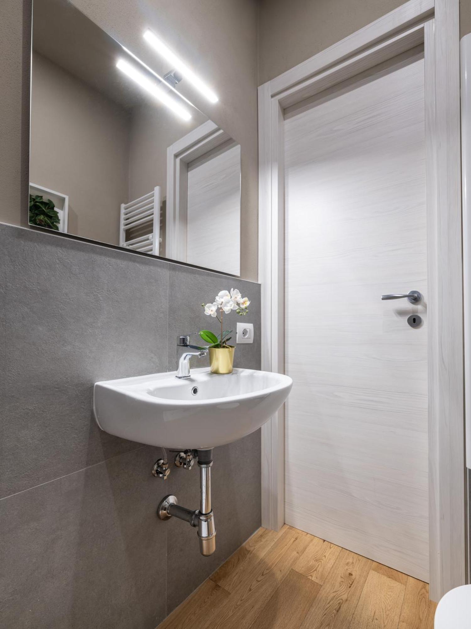 Santa Croce Luxury Suite - Dolcevita Holiday Florence Exterior photo